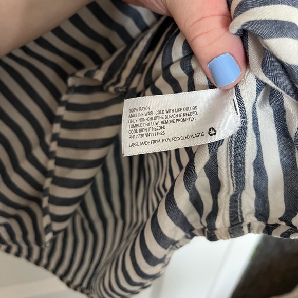 3X Ava & Viv Blue & White Striped Button-Down - Picture 4 of 4